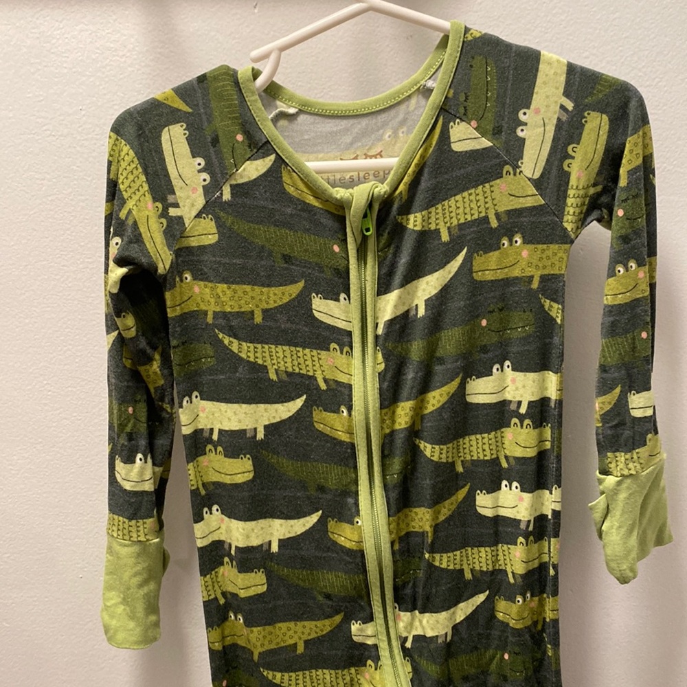 Little sleepies zippy